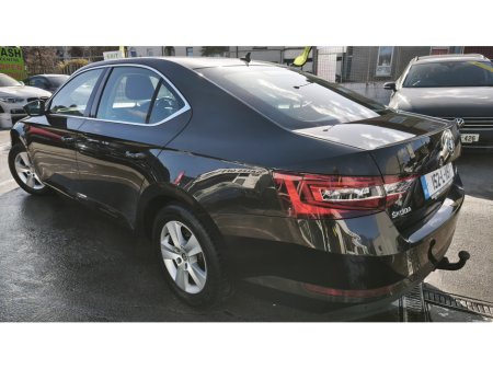 2015 Skoda Superb - thumbnail 7