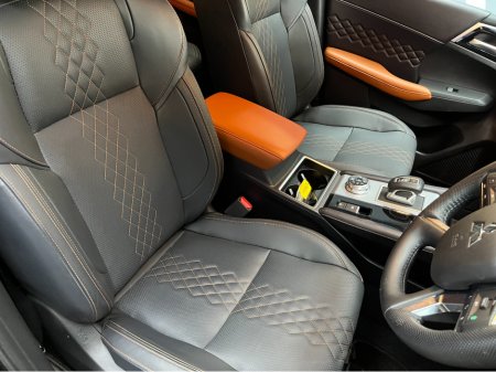 2024 Mitsubishi Outlander - thumbnail 11