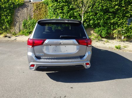 2020 Mitsubishi Outlander - photo 6