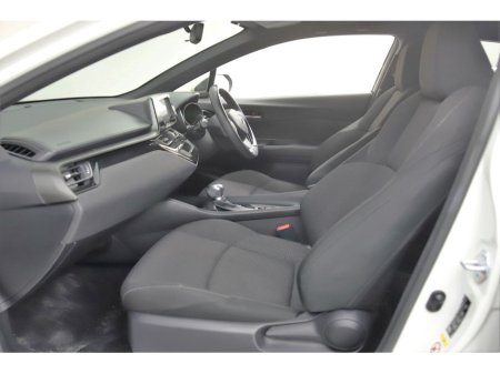 2017 Toyota C-HR - thumbnail 15