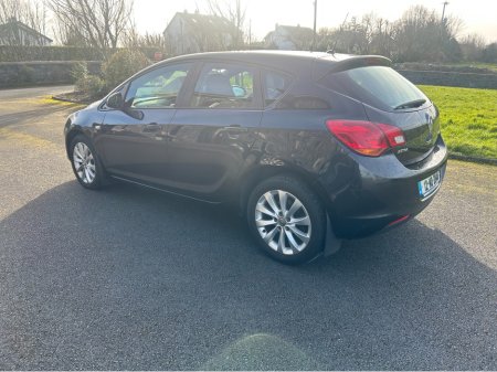 2012 Vauxhall Astra 1.7 CDTI ECOFLEX 5DR €3,895 thumbnail
