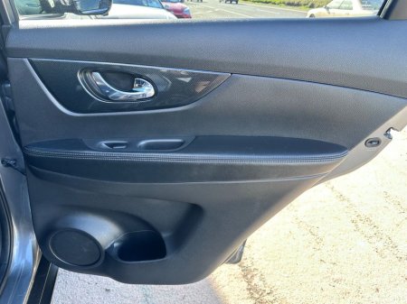 2017 Nissan X-Trail - thumbnail 18