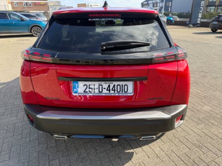 2025 Peugeot 2008 - thumbnail 6