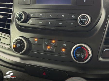 2022 Ford Transit - thumbnail 20