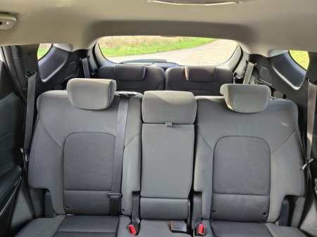 2018 Hyundai Santa Fe - thumbnail 15