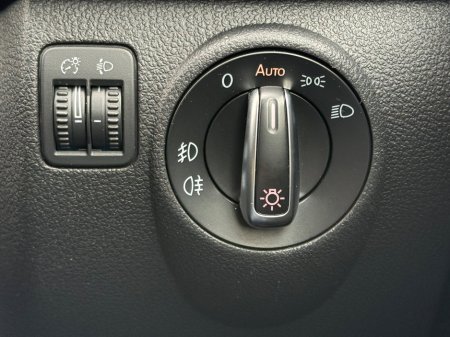 2014 Volkswagen Tiguan - thumbnail 19