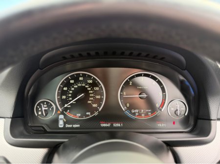 2016 BMW 5 Series - thumbnail 18