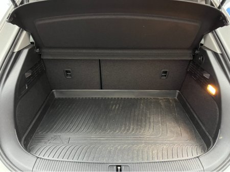 2017 Audi A1 Sportback €14950! 2017 AUDI A1 SPORTBACK TFSI 1.0 AUTOMATIC / CRUISE CONTROL / PARKING AID AND MORE €14,950 thumbnail