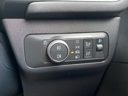 2021 Ford Kuga - thumbnail 16