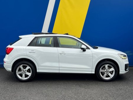 2020 Audi Q2 SPORT 1.0 TFSI AUTO // PANORAMIC SUNROOF // MULTIMEDIA DISPLAY // DIGITAL CLUSTER €21,900