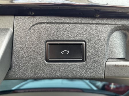 2019 Volkswagen Passat - thumbnail 9