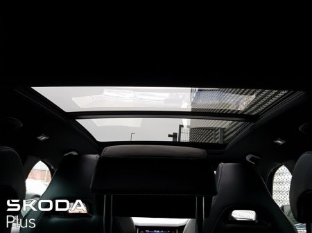 2023 Skoda Kodiaq 2.0 TDI 150HP DSG SPORTLINE 7 Seat €49,950 thumbnail