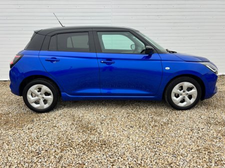 2024 Suzuki Swift 1.2 HYBRID MOTION 5DR €20,950 thumbnail