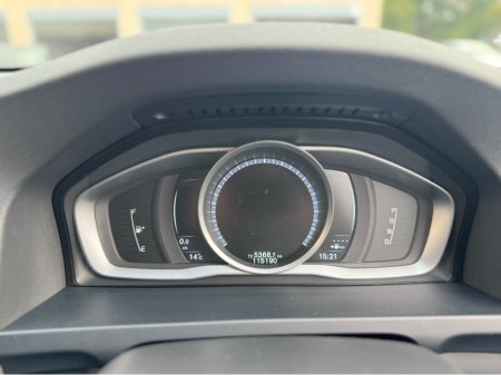 2015 Volvo V60 D2 VOR PS 5DR AUTO €12,995 thumbnail
