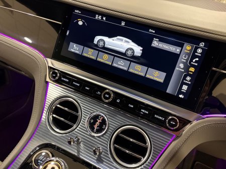 2019 Bentley Continental GT 6.0 W12 MULLINER//LOW MILES=HUGE SPEC//BENTLEY EXTENDED WARRANTY=191 D REG=FULL BENTLEY SERVICE HISTORY//TAILORED FINANCE PACKAGES AVAILABLE=TRADE €169,995 thumbnail