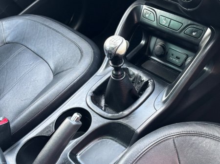 2011 Hyundai ix35 2.0 CRDi 2WD €4,450 thumbnail