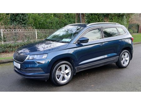 2019 Skoda Karoq - view 2