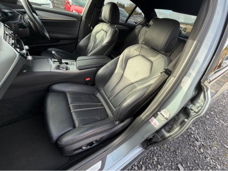 2018 BMW 5 Series - thumbnail 25