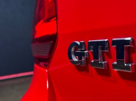 2015 Volkswagen Polo - thumbnail 11