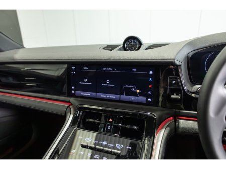 2025 Porsche Panamera - thumbnail 17