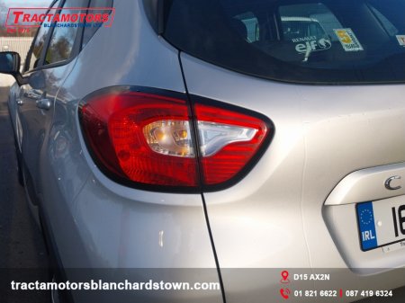 2016 Renault Captur - thumbnail 19