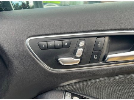 2016 Mercedes-Benz A Class - thumbnail 4