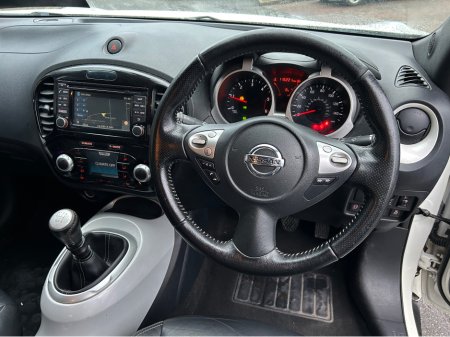 2015 Nissan Juke 1.5 DCI TEKNA SUV in White + Black Detail & Black Leather - Trade-In Welcome - Assured Dealer Warranty & Fully Serviced - €7,950 thumbnail