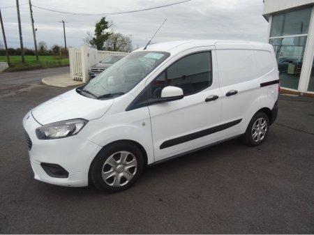 2022 Ford Transit Courier TREND 1.5 TD 75 M6 3DR €13,500