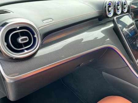 2025 Mercedes-Benz C Class - thumbnail 18