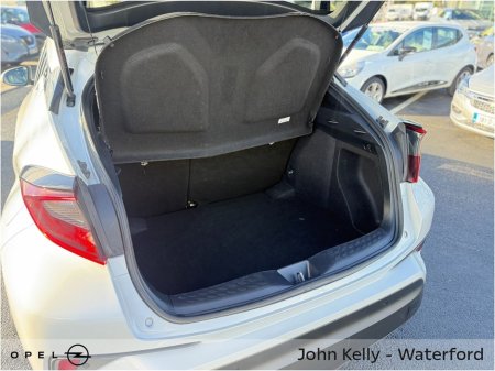 2023 Toyota C-HR 1.8 HYBRID SPORT €24,885 thumbnail