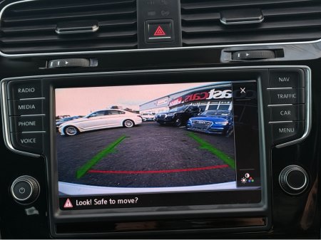 2014 Volkswagen Golf - thumbnail 8