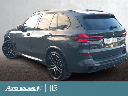 2023 BMW X5 50e PHEV 3.0 M Sport - Pan Roof, Heated Seats, Diamond Turned Alloy Wheels €72,995 thumbnail