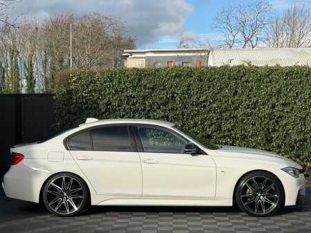2015 BMW 3 Series 320d M-SPORT COMPETITION // FULL SERVICE HISTORY // LANE ASSIST // HEATED LEATHER SEATS €18,750 thumbnail