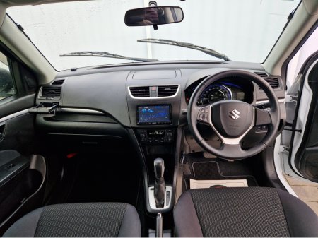 2014 Suzuki Swift 1.2 PETROL AUTO €8,450 thumbnail