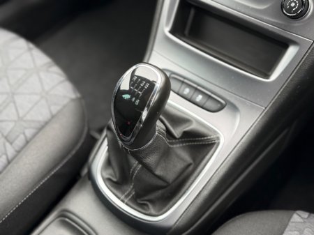 2019 Opel Astra - thumbnail 27