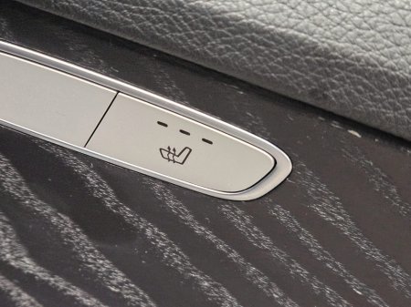 2017 Mercedes-Benz C Class C 220 D AMG A/T €18,950 thumbnail