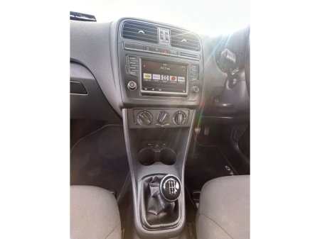 2017 Volkswagen Polo - thumbnail 17
