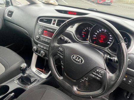 2015 Kia Ceed CEE'D EX 1.6 ISG 5DR €8,800