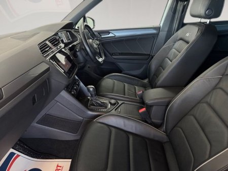 2020 Volkswagen Tiguan - thumbnail 17