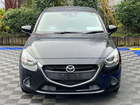 2017 Mazda Demio 1.3 SKYACTIV // HEATED SEATS // HEADS-UP DISPLAY // FULL SERVICE HISTORY €11,950 thumbnail