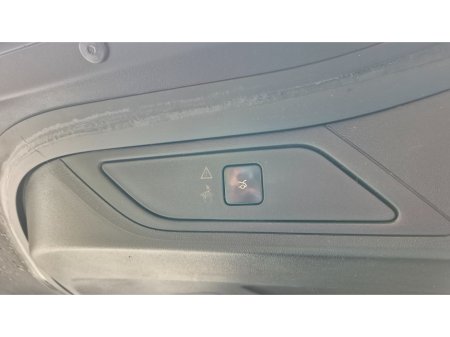 2015 Citroen Grand C4 Picasso GRAND PICASS BL HDI 150 EXC EXCLUSIVE + EAT6 AUTO €8,750 thumbnail