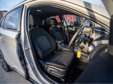 2023 Hyundai Kona 2023 Kona 1.6 Hybrid/FSH/High spec/1yr warranty €25,888 thumbnail