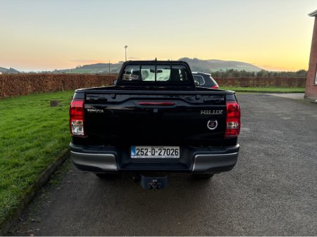 2025 Toyota Hilux 2.8 Single Cab ACTIVE 4x4 Pick Up thumbnail