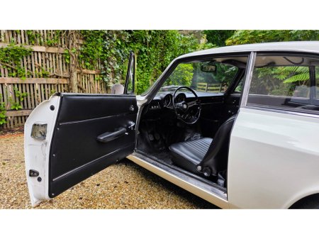 1971 Alfa Romeo GT Junior 1300 - thumbnail 6