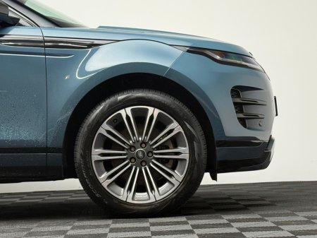 2025 Land Rover Range Rover Evoque HSE DYNAMIC P300E *PAN ROOF* €59,990 thumbnail
