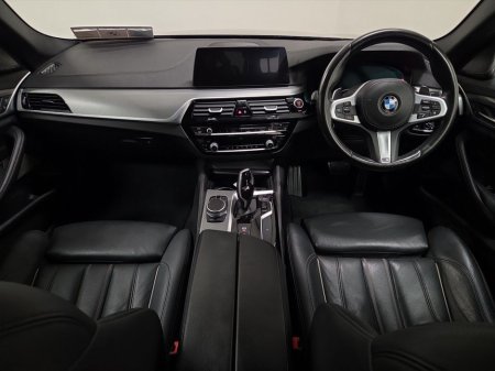 2019 BMW 5 Series 520d xDrive M Sport €31,995