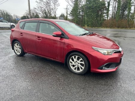 2017 Toyota Auris 1.6 D4D ICON TSS 5DR