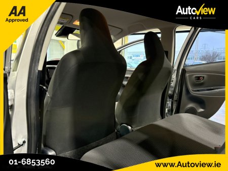 2019 Toyota Vitz /Yaris 1.5 Self-Charging Hybrid Automatic. AA APPROVED // FINANCE & NATIONWIDE DELIVERY AVAILABLE // SIMI DEALER €12,995 thumbnail