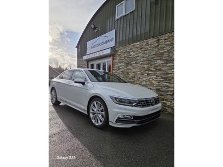 2017 Volkswagen Passat  €19,950 thumbnail