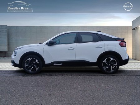 2024 Citroen C4 - view 3